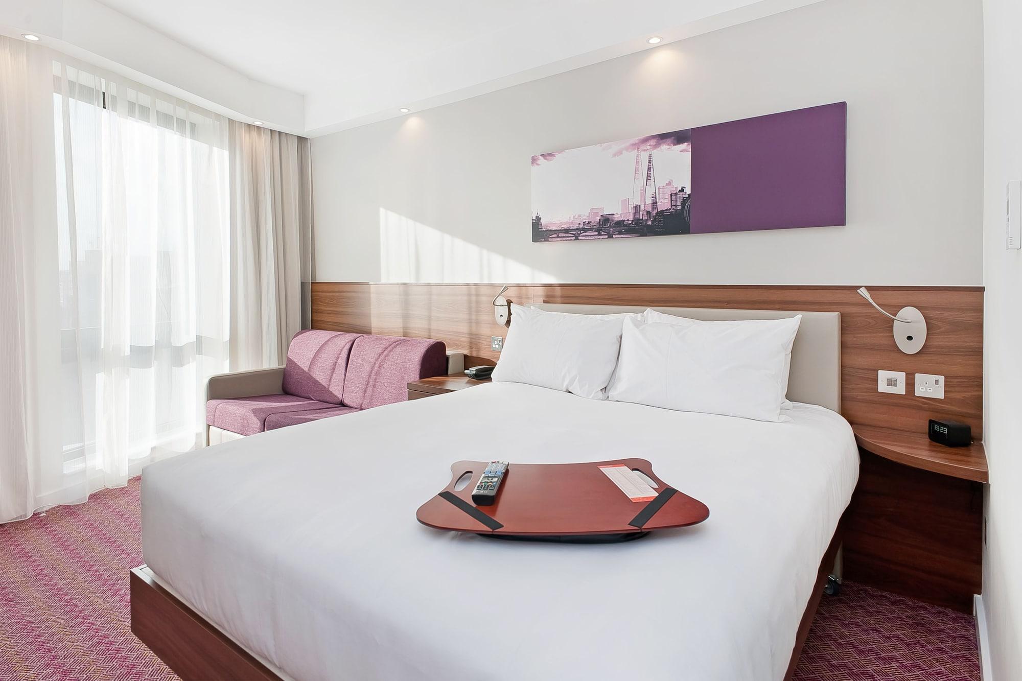 Hampton By Hilton London Waterloo Hotel Bagian luar foto