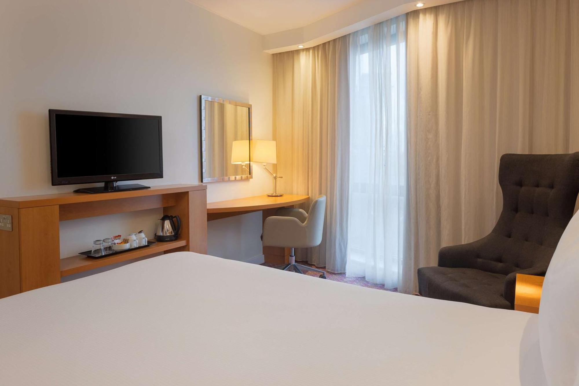 Hampton By Hilton London Waterloo Hotel Bagian luar foto