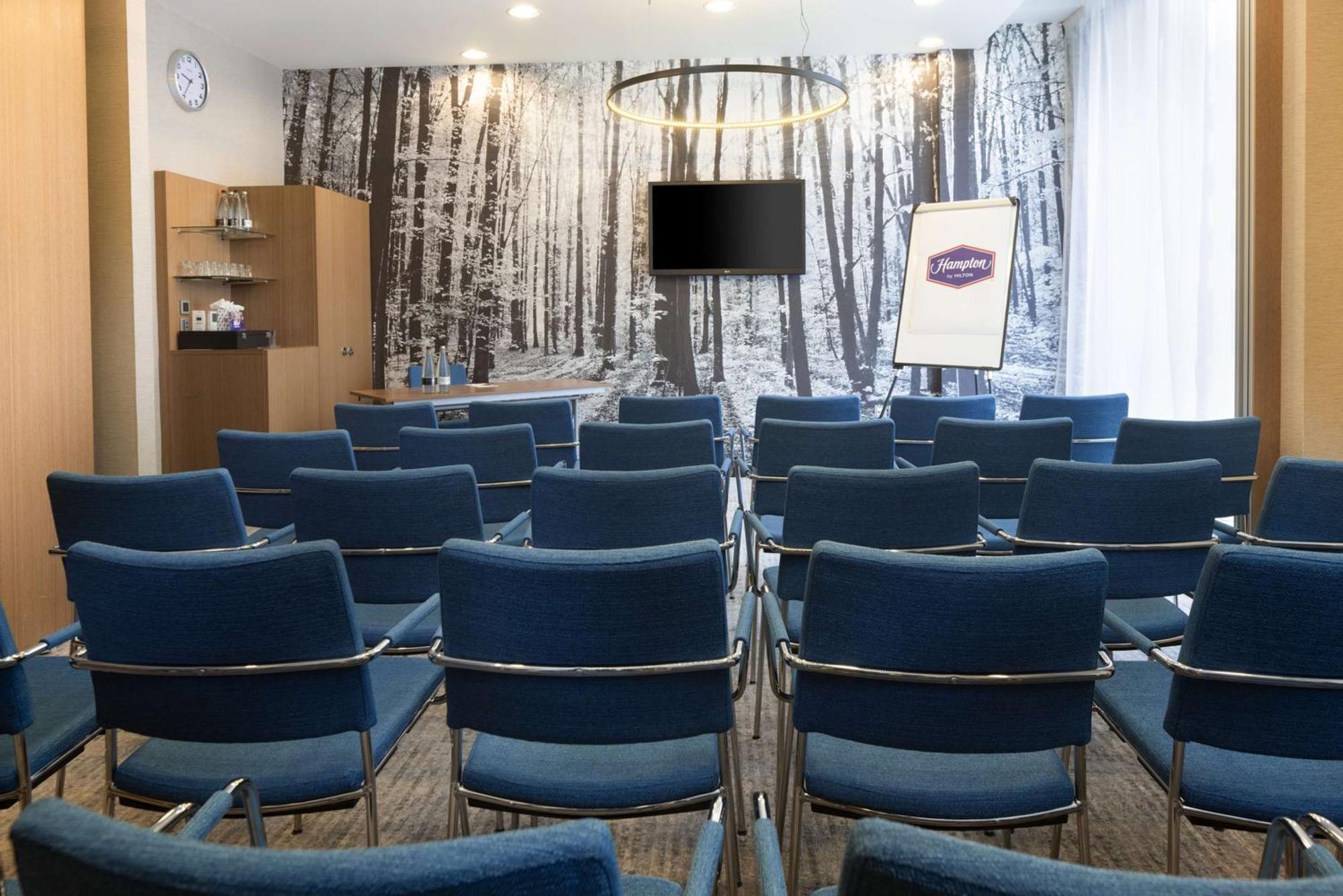 Hampton By Hilton London Waterloo Hotel Bagian luar foto