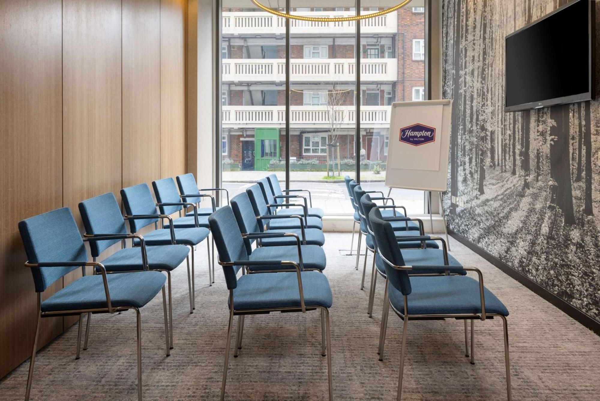 Hampton By Hilton London Waterloo Hotel Bagian luar foto